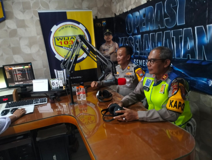 Gandeng Media Polres Pelabuhan Tanjungperak Ajak Warga Jadi Pelopor Tertib Lalu Lintas