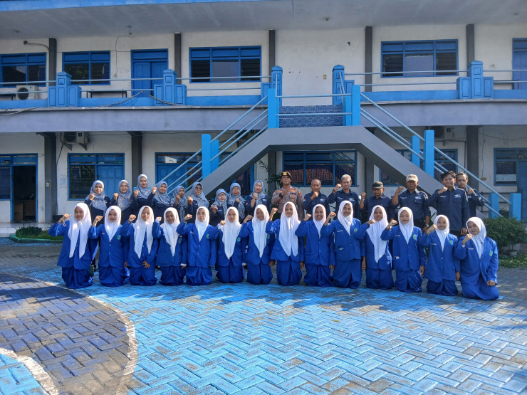 Polsek Krembung Ajak Pelajar Jadi Agen Perubahan Cegah Kenakalan Remaja