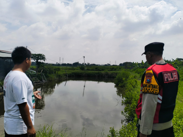 Polsek Krian Apresiasi Inovasi Ketahanan Pangan Bumdes Kraton Lewat Budidaya Ikan Nila